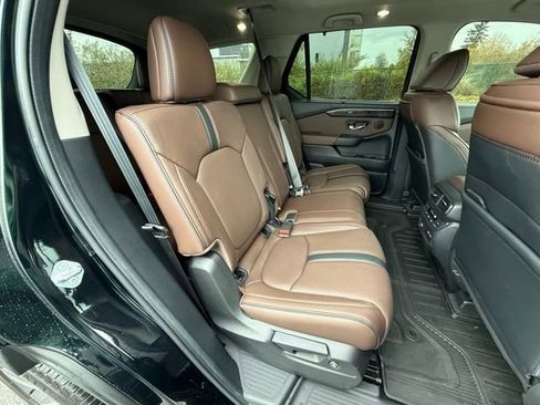 Certified 2023 Honda Pilot Elite image 13