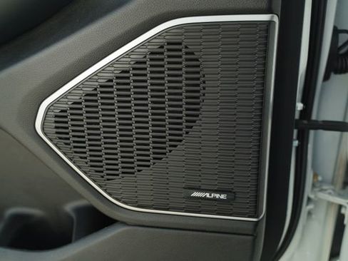 Used 2022 Jeep Grand Cherokee L Limited image 35