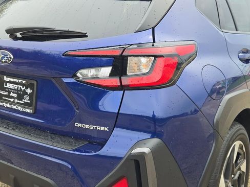Certified 2025 Subaru Crosstrek 2.5i Limited AWD/4WD image 11