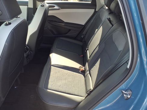 New 2026 Volkswagen Taos SE image 14