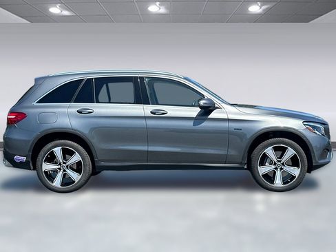 Used 2019 Mercedes-Benz GLC 350e 4MATIC image 7