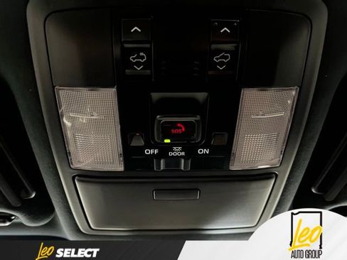 Used 2023 Lexus GX 460 Premium AWD/4WD image 16