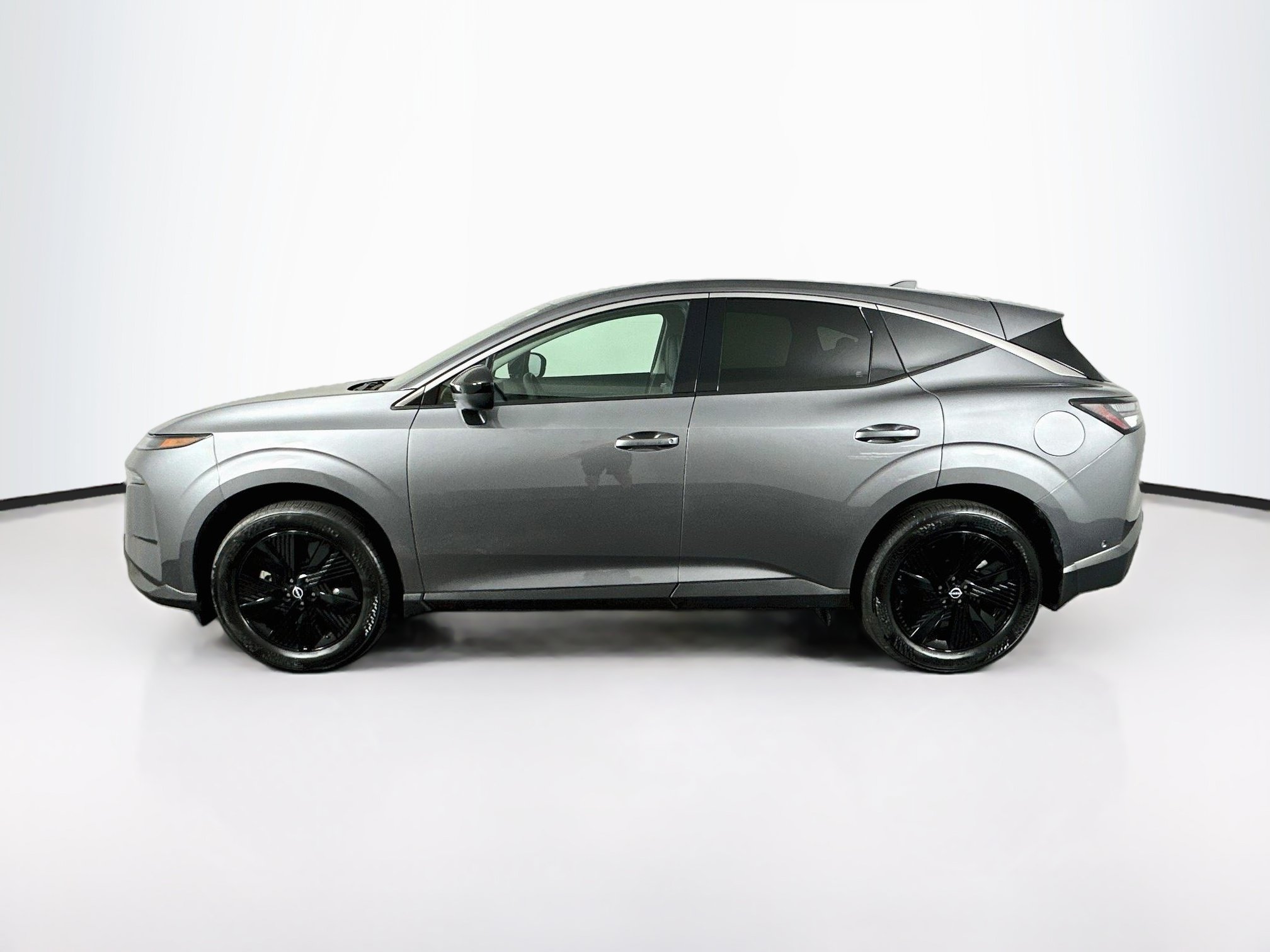Used 2025 Nissan Murano SV FWD image 4