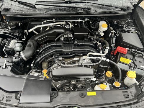 Used 2023 Subaru Crosstrek 2.0i Premium image 9