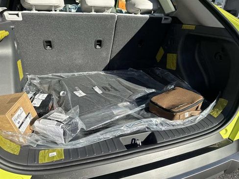 New 2026 Hyundai Kona SEL Premium image 6