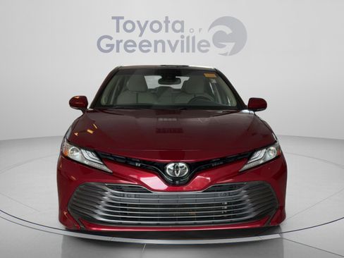 Used 2018 Toyota Camry XLE w/ Driver Assist Package FWD image 9