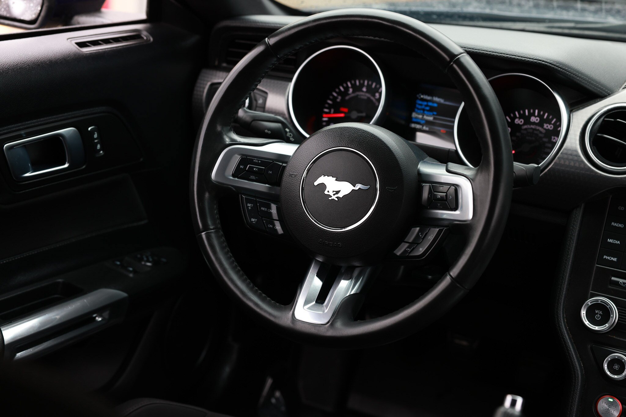 Used 2018 Ford Mustang GT w/ GT Performance Package RWD image 34