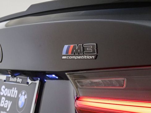 New 2027 BMW M3 Competition AWD/4WD image 17