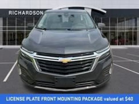 Used 2023 Chevrolet Equinox LT FWD image 2
