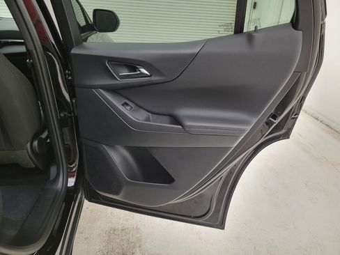 New 2026 Chevrolet Equinox LT w/ LPO, Floor Liner Package FWD image 36