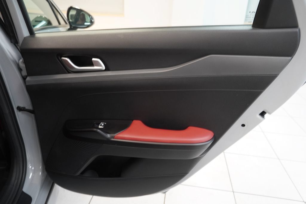 Used 2024 Kia K5 GT-Line AWD/4WD image 30