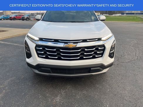 Used 2025 Chevrolet Equinox LT image 2