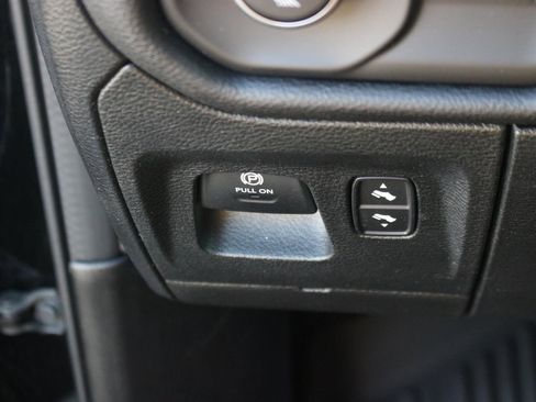 Used 2023 RAM 1500 Big Horn image 33