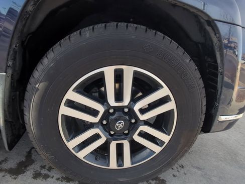 Used 2019 Toyota 4Runner Limited image 34
