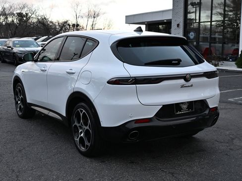 Used 2024 Alfa Romeo Tonale Veloce w/ Active Assist Package image 10