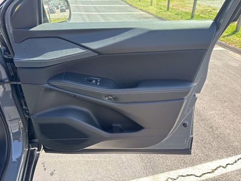 New 2026 Jeep Cherokee Laredo image 10