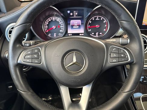 Used 2017 Mercedes-Benz GLC 300 4MATIC image 29