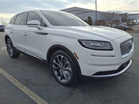 Used 2021 Lincoln Nautilus Reserve image 3