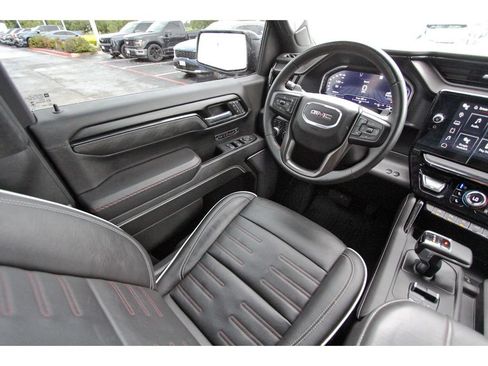Used 2023 GMC Sierra 1500 AT4X AWD/4WD image 9