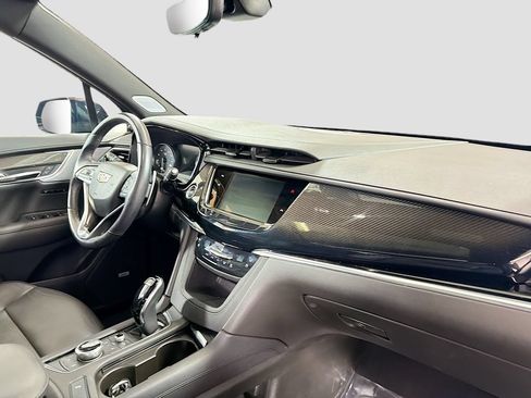 Certified 2024 Cadillac XT6 Sport w/ Technology Package AWD/4WD image 33