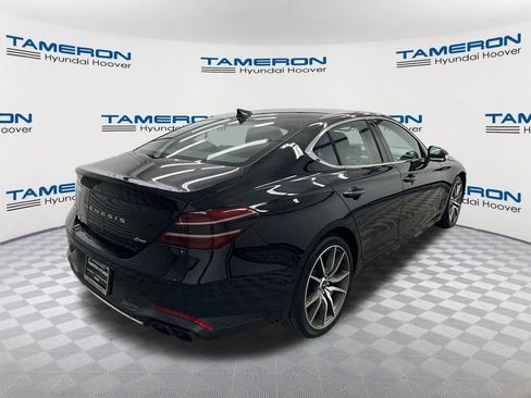Used 2023 Genesis G70 2.0T AWD/4WD image 5