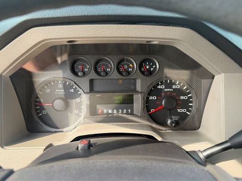 Used 2009 Ford F250 XLT AWD/4WD image 15