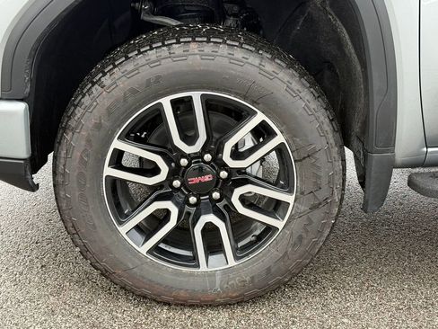 New 2026 GMC Sierra 1500 AT4 w/ AT4 Premium Package image 12