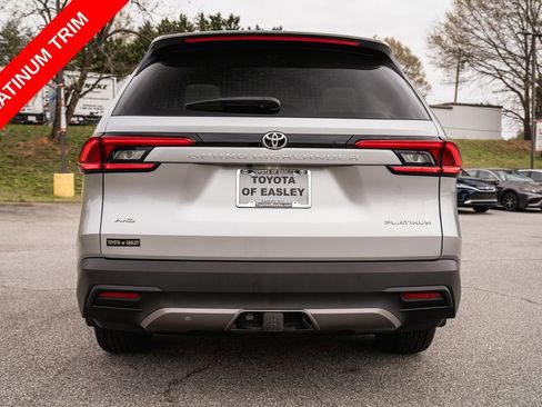 Certified 2024 Toyota Grand Highlander AWD image 6