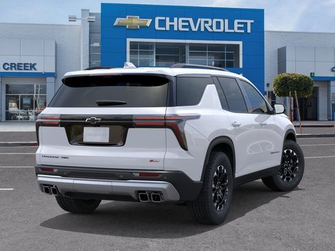 New 2027 Chevrolet Traverse Z71 w/ Driver Confidence Package AWD/4WD image 4