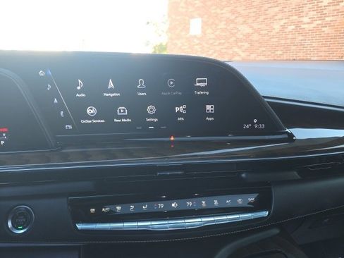 Used 2024 Cadillac Escalade Sport Platinum w/ LPO, ONYX Package image 12