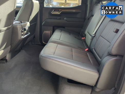 Used 2023 Chevrolet Silverado 1500 High Country w/ Technology Package image 23