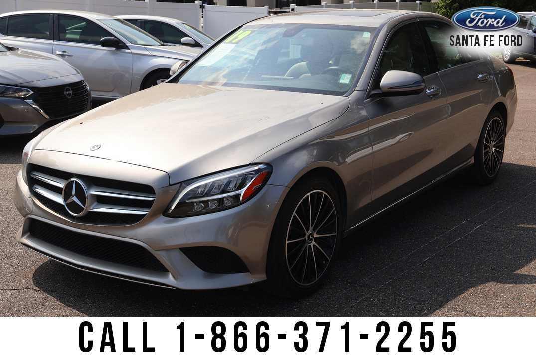 Used 2019 Mercedes-Benz C 300 Sedan image 2