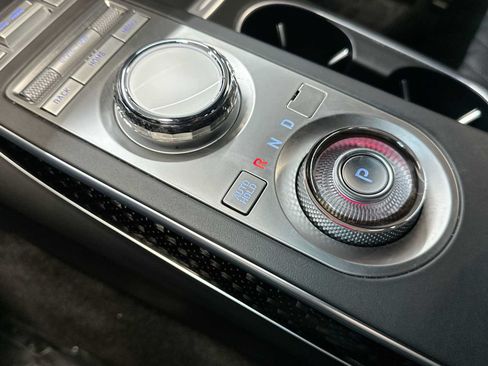 Used 2023 Genesis GV70 3.5T Sport w/ Sport Prestige Package AWD/4WD image 21