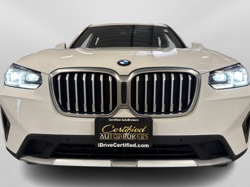 Used 2024 BMW X3 xDrive30i AWD/4WD image 11