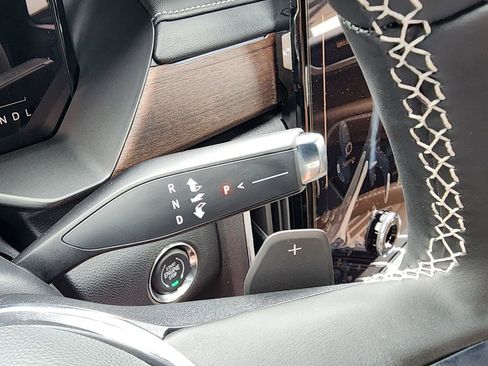 New 2026 GMC Acadia Denali Ultimate image 24