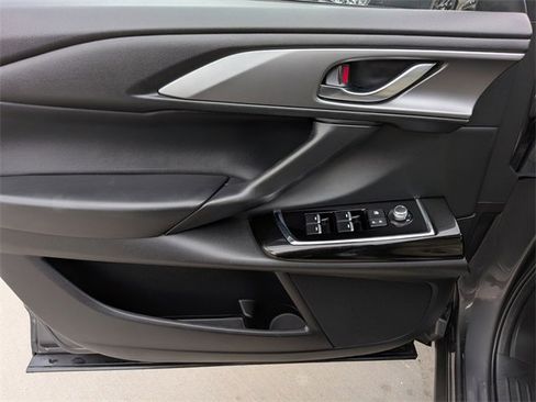 Certified 2023 MAZDA CX-9 Touring Plus image 11