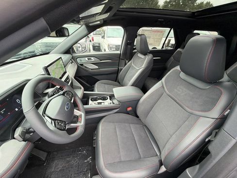 New 2026 Ford Explorer ST w/ Sun And Sound Package AWD/4WD image 13