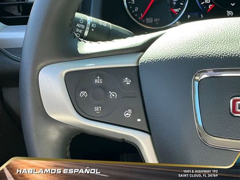 Certified 2021 GMC Acadia SLT w/ Technology Package image 38