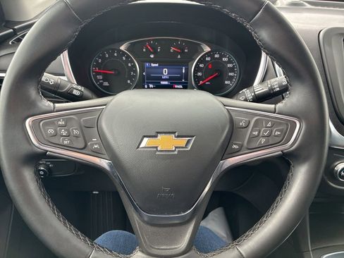 Used 2024 Chevrolet Equinox LT image 17
