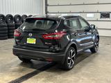 Used 2021 Nissan Rogue Sport SL w/ Premium Package image 3