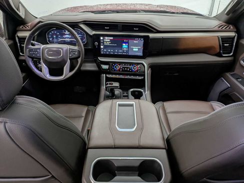 Used 2022 GMC Sierra 1500 Denali w/ Denali Reserve Package image 17