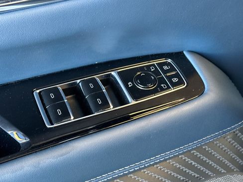 Used 2025 Cadillac Escalade IQ Sport 2 image 11