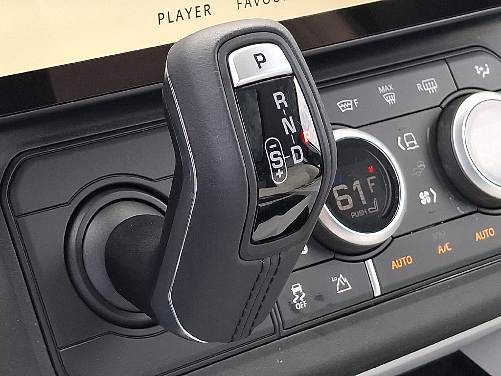 New 2026 Land Rover Defender 110 S AWD/4WD image 13