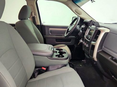 Used 2017 RAM 2500 SLT image 23