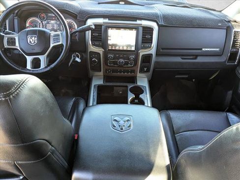 Used 2015 RAM 2500 Laramie w/ Convenience Group image 18