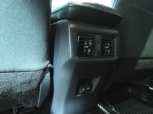 Used 2023 Toyota RAV4 XLE w/ Convenience Package FWD image 14