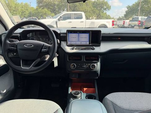 Used 2024 Ford Maverick XLT FWD image 17