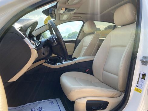 Used 2016 BMW 528i Sedan RWD image 12