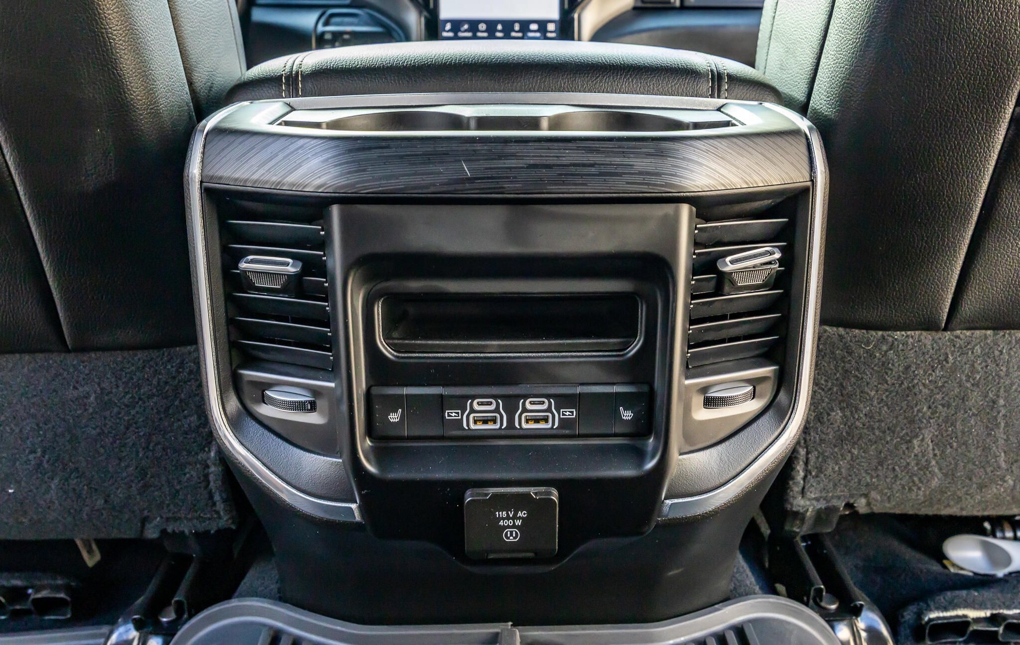Used 2024 RAM 3500 Laramie w/ Sport Appearance Package AWD/4WD image 30