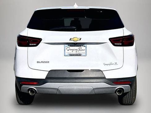 Used 2023 Chevrolet Blazer LT image 6
